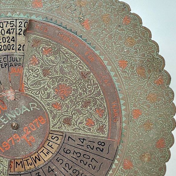 100 Year Perpetual Calendar Brass Stand Up 1979-2078 Desktop Disc w Stand UNIQUE - Picture 2 of 10